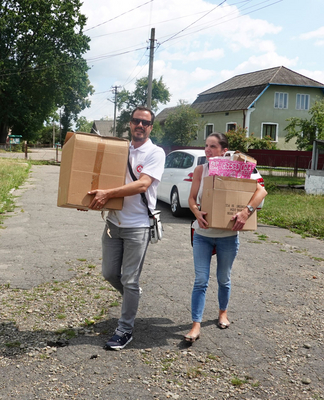Samariterbund bringt Hilfspakete in die Ukraine