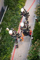 Feuerwehrmänner in Uniform