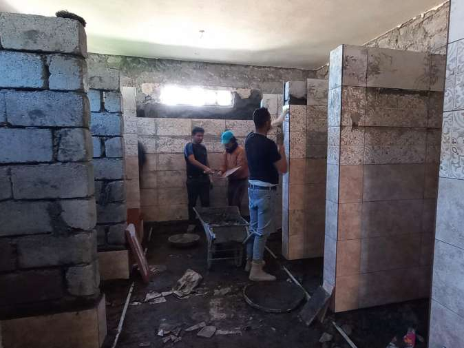 Rohbau in den Sanitäranlagen der Schule im Irak