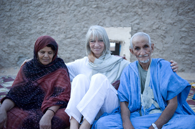 Schauspielerin Erika Pluhar zu Besuch in der Westsahara